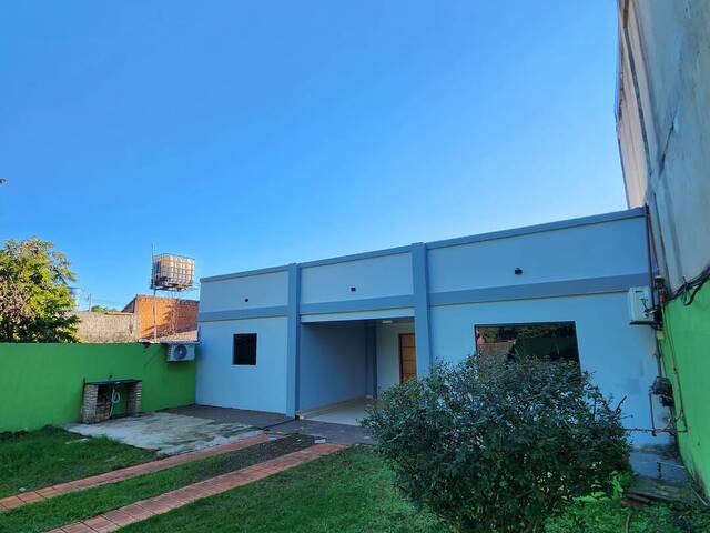 #2 - Casa para Venta en Ciudad del Este - PY-10